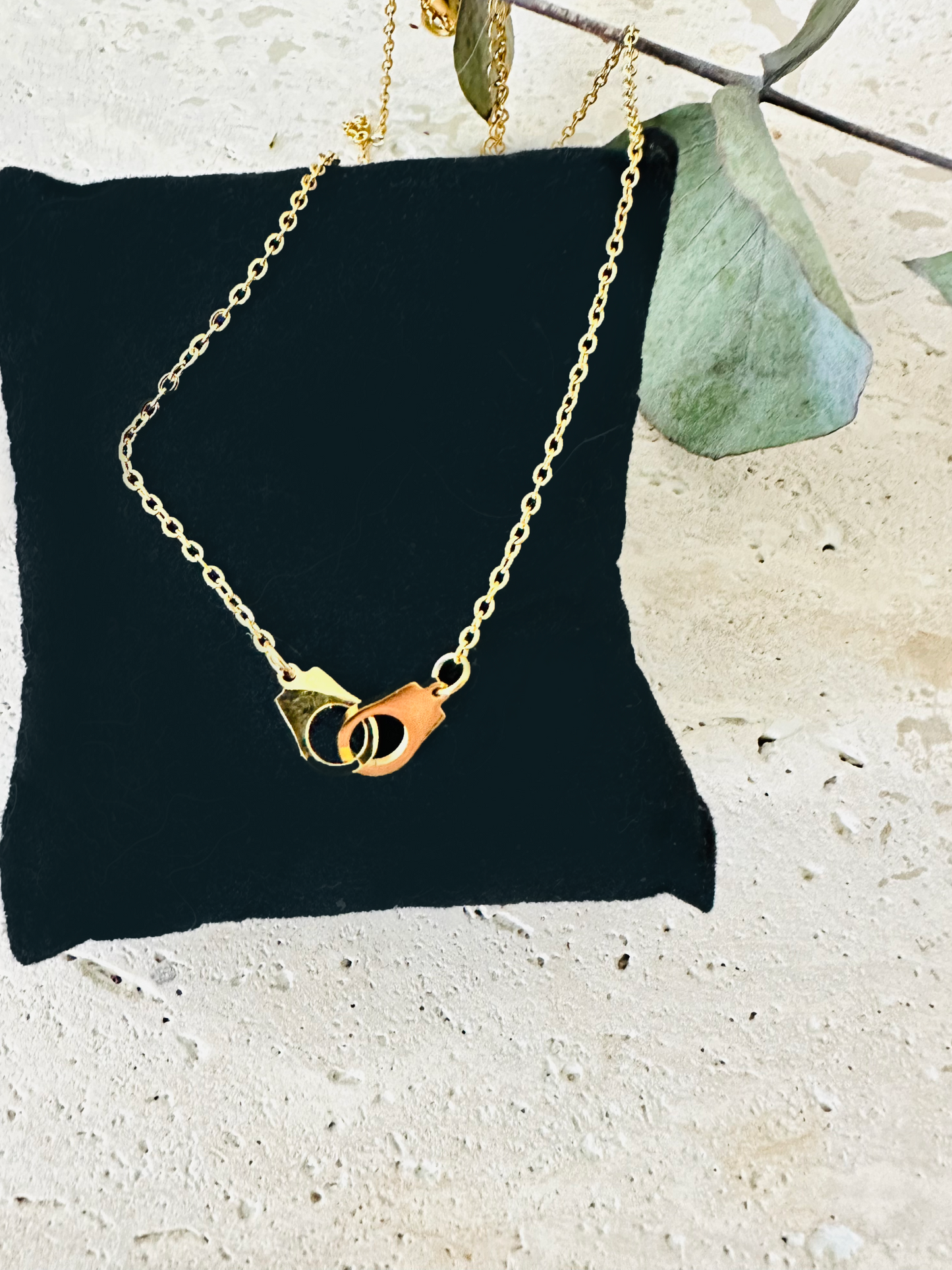 Collier Pendentif Menottes Plaqué Or