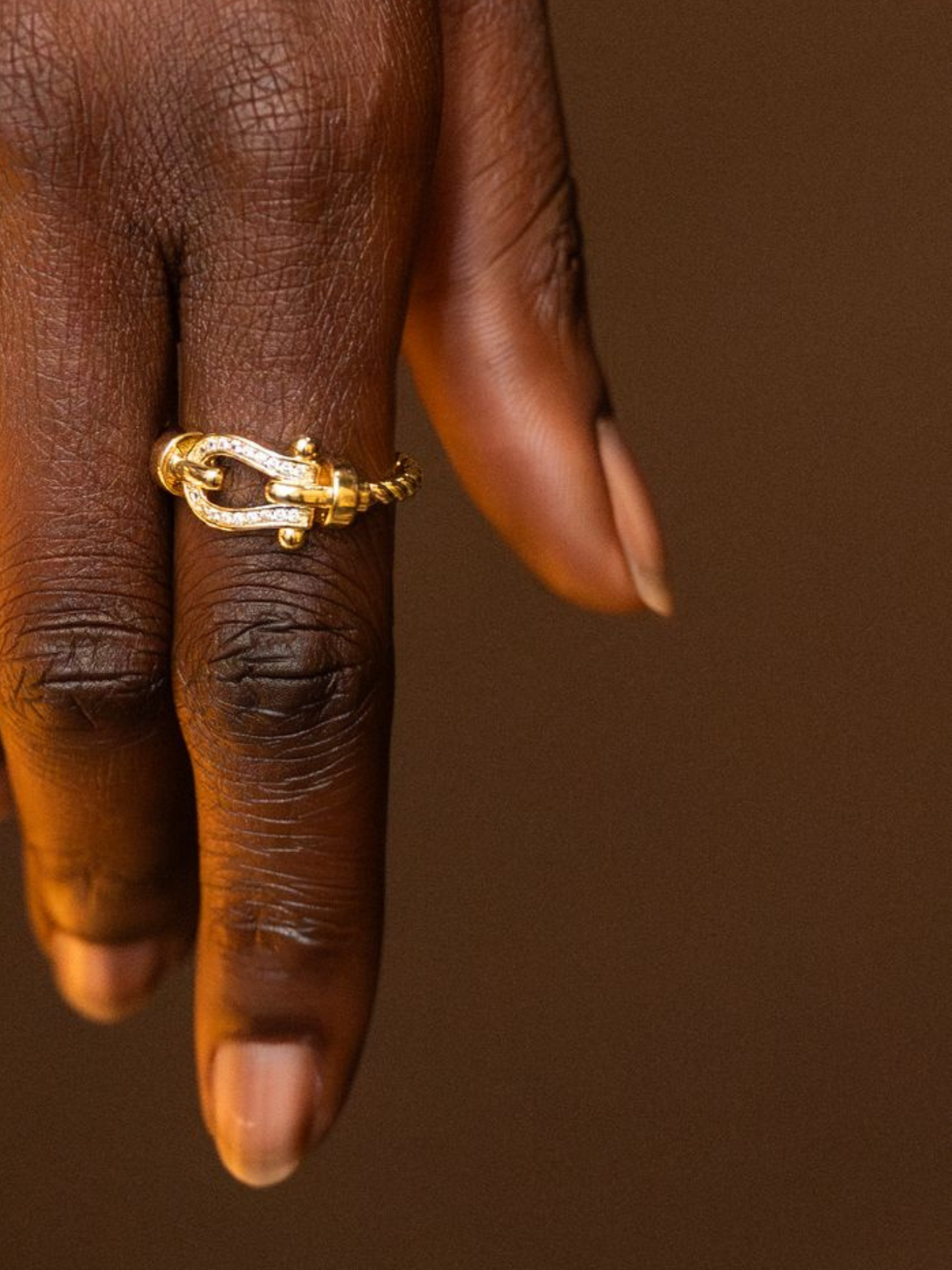 Bague Liane – Dorée et pavée