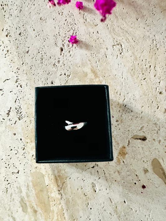 Bague bombée en acier inoxydable argenté – Anneau minimaliste chic