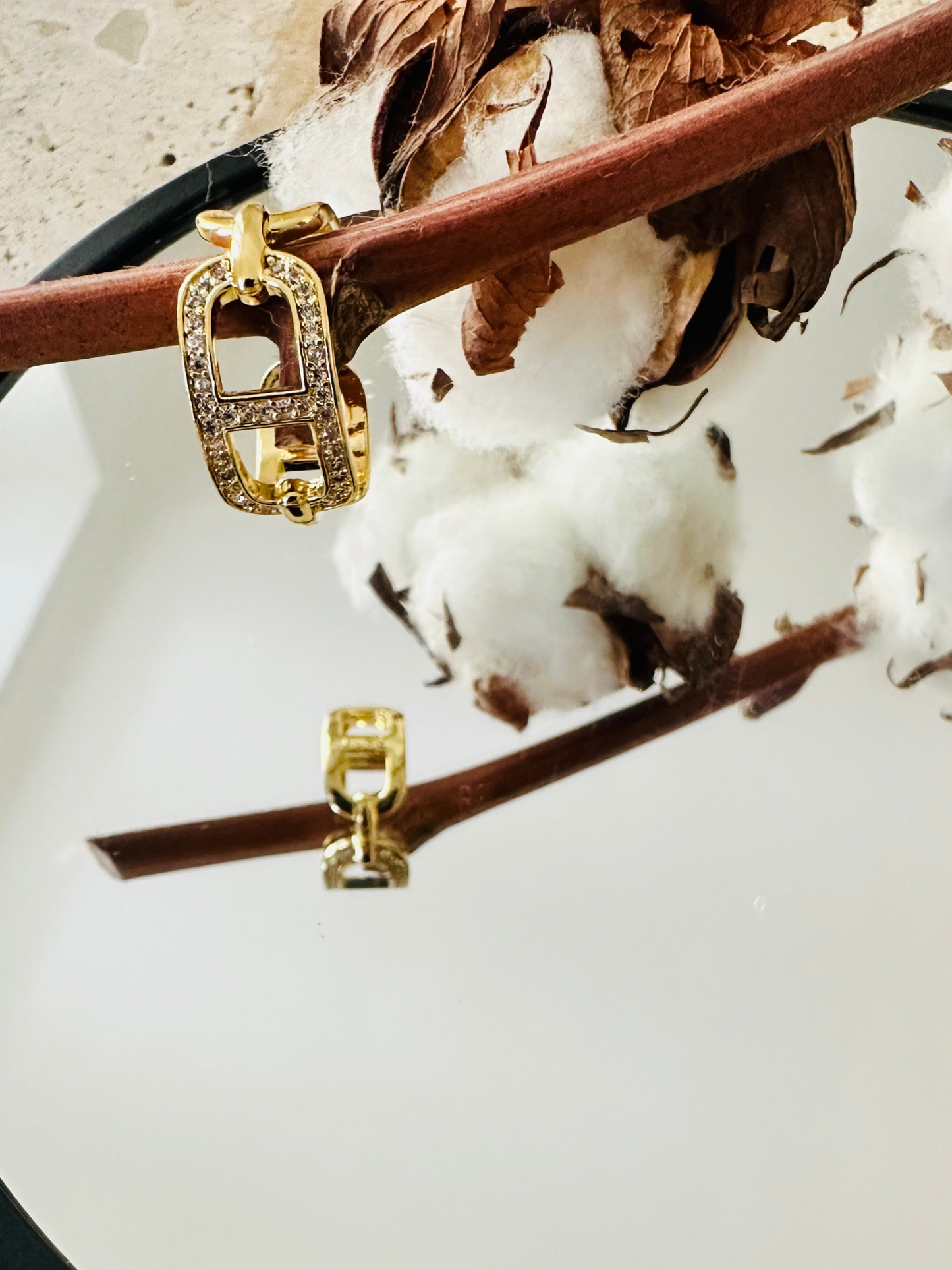 Bague chaîne pavée en forme de boucle – Argent ou plaqué or 18K