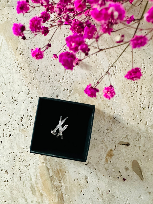 Bague croisée strass en acier inoxydable – Or ou Argent