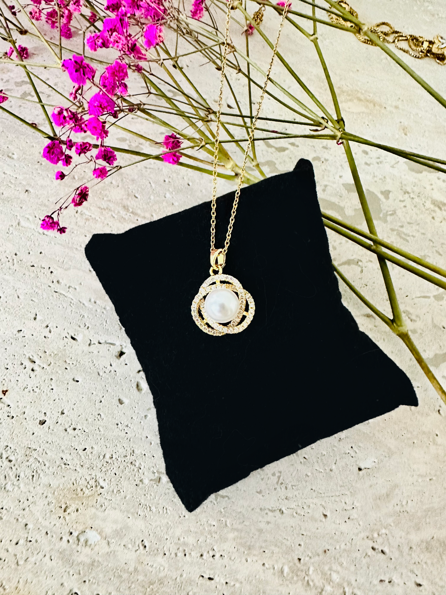 Collier Pendentif Perle Blanche & Zircons