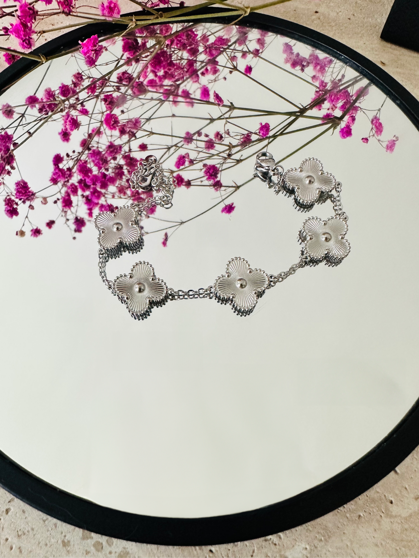 Bracelet trèfle en plaqué Argent ou Or – porte-bonheur raffiné